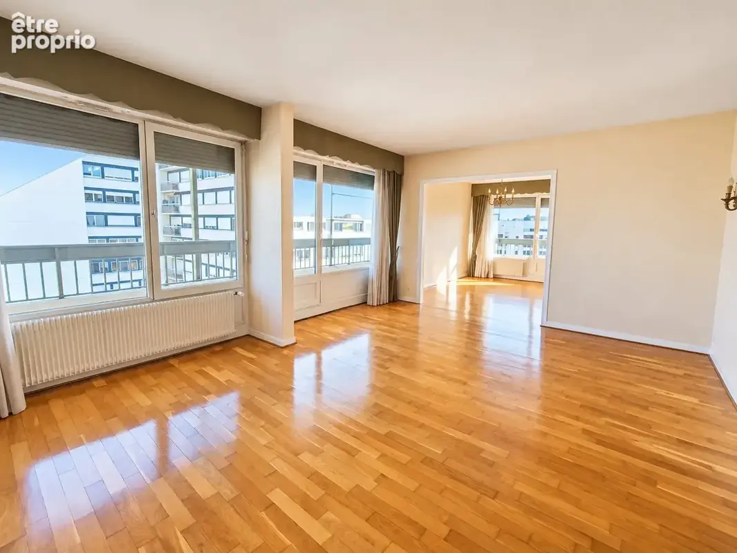 Appartement 7 pièces 133 m² à vendre à Saint-Etienne (42100) - photo 2