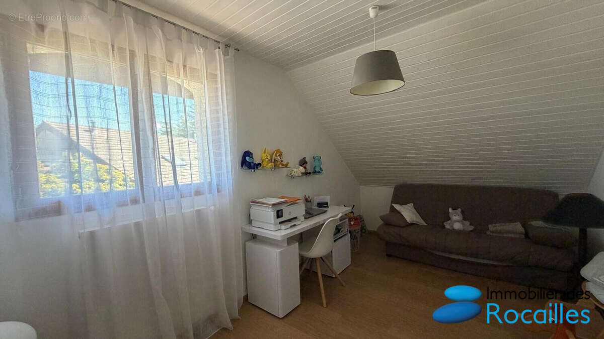 Maison à REIGNIER