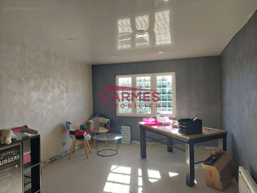 Commerce à BORAN-SUR-OISE