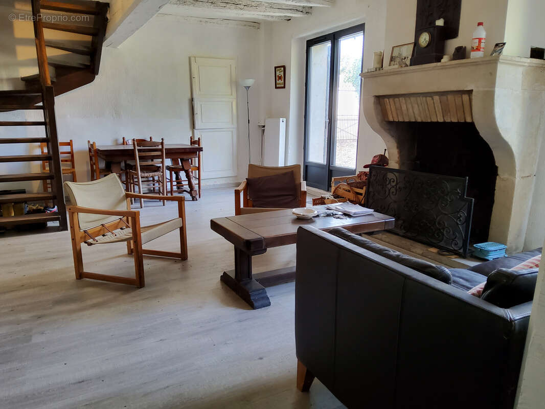 Maison à SAINT-SEROTIN