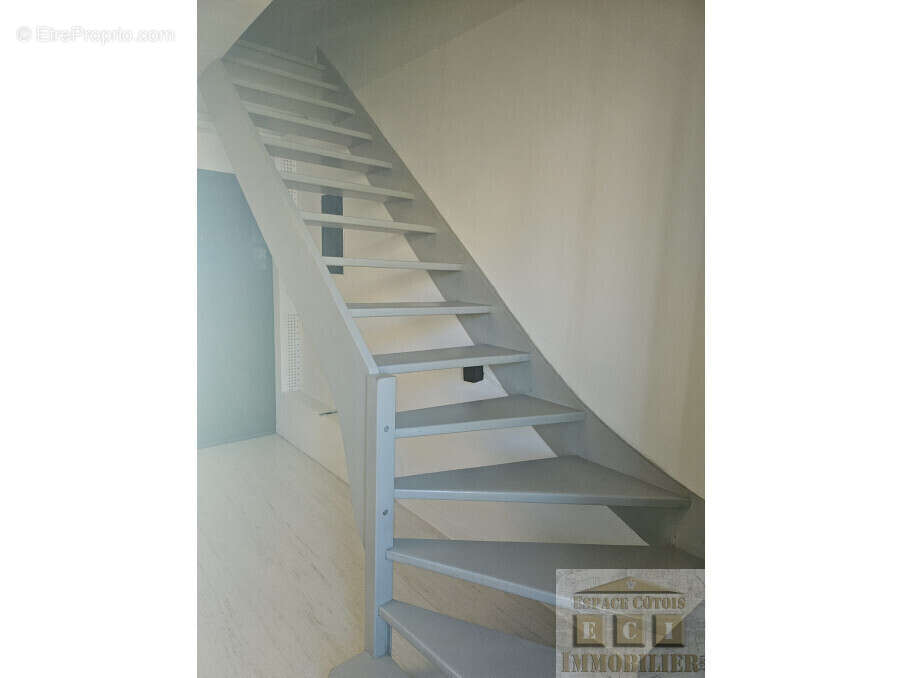 Appartement à LA COTE-SAINT-ANDRE