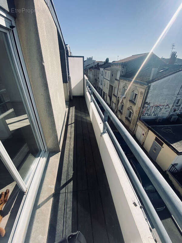 Appartement à BORDEAUX