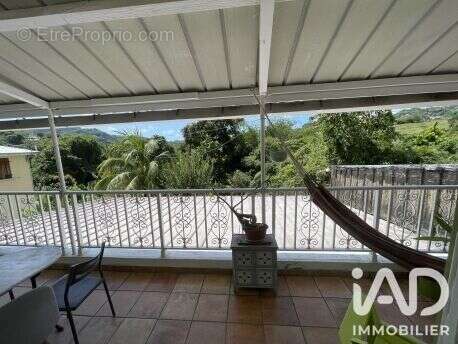 Maison 200 m² à Riviere-Pilote  - photo 5