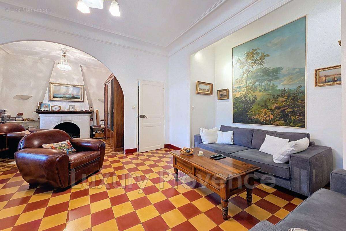 Maison à SAINT-SAVOURNIN