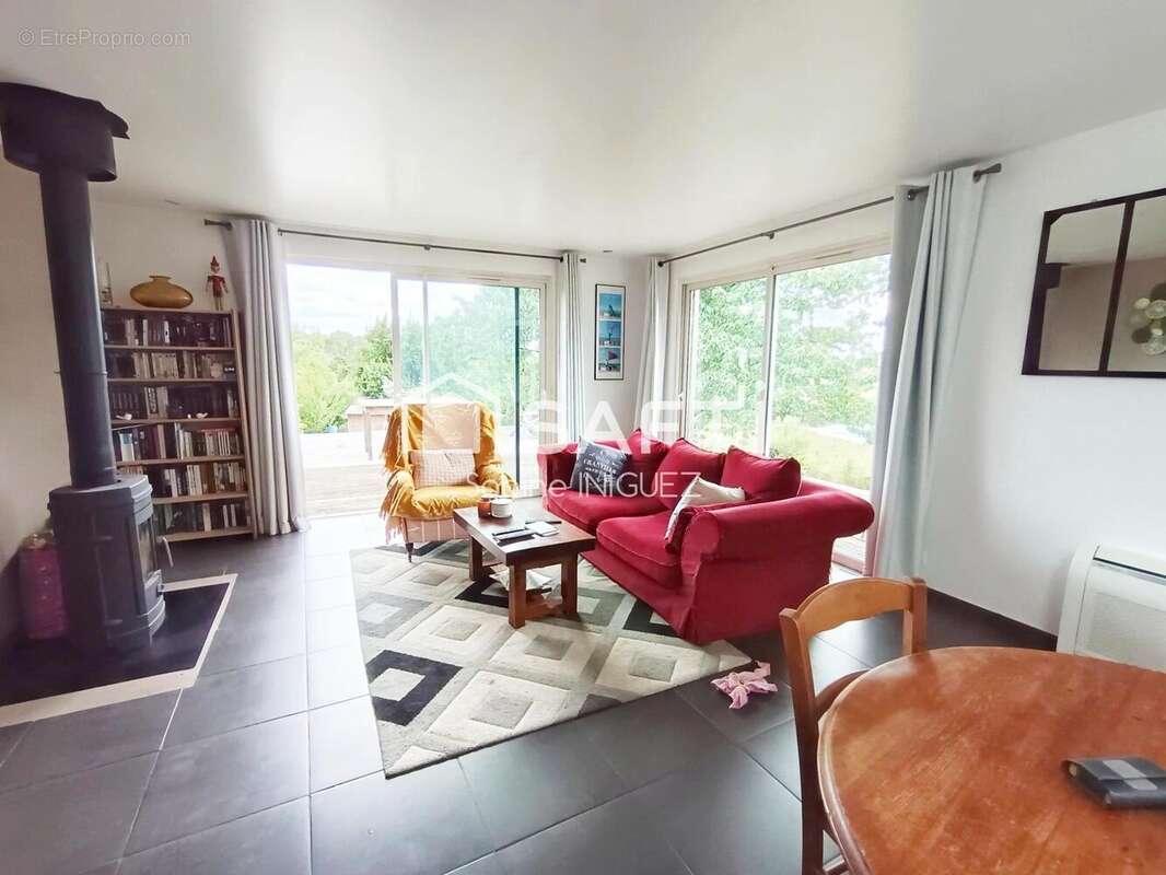 Photo 2 - Maison à CASTRES