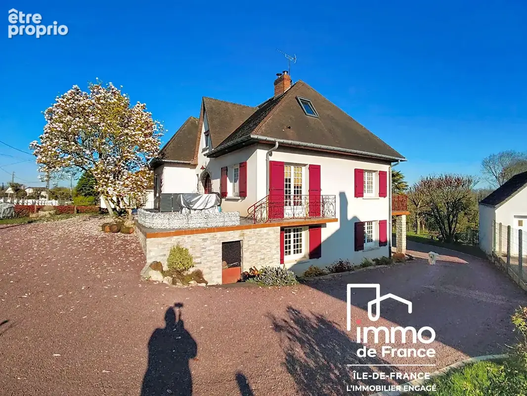 Maison de 234m² habitables à vendre - BONNEVAL - photo 18