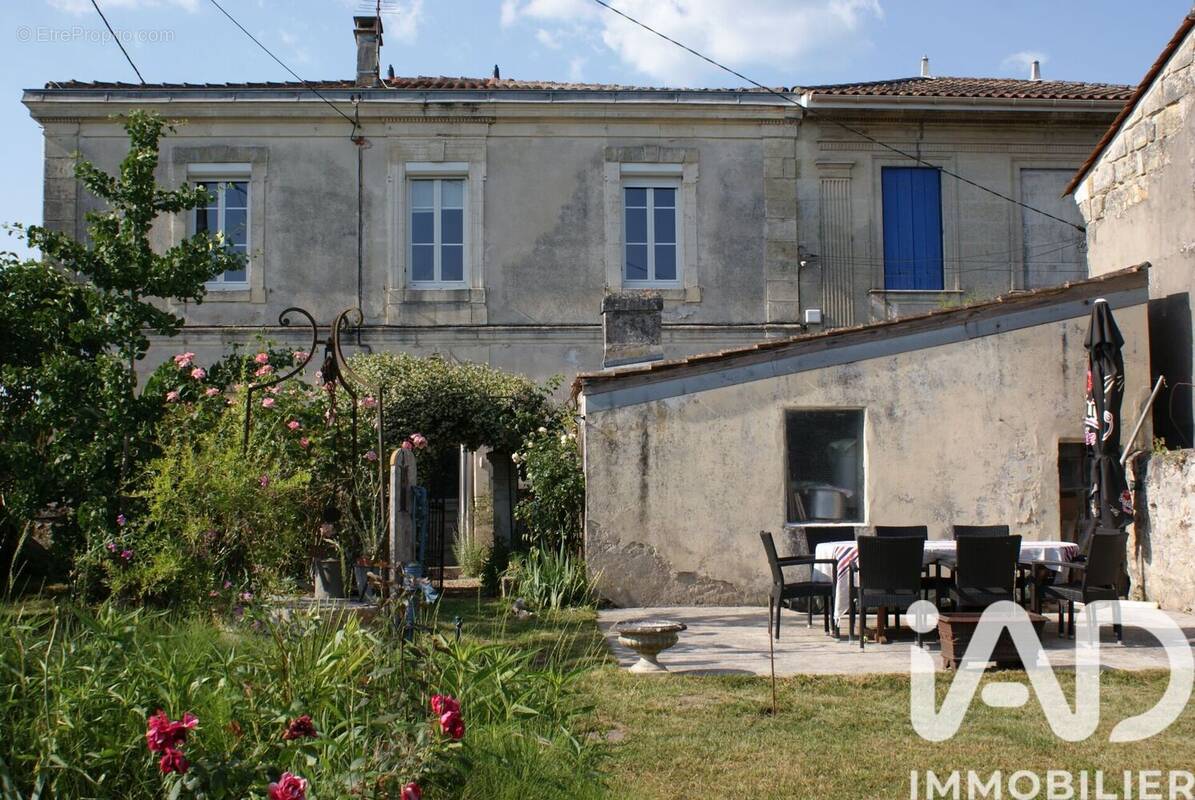 Photo 1 - Maison à SAINT-LOUIS-DE-MONTFERRAND