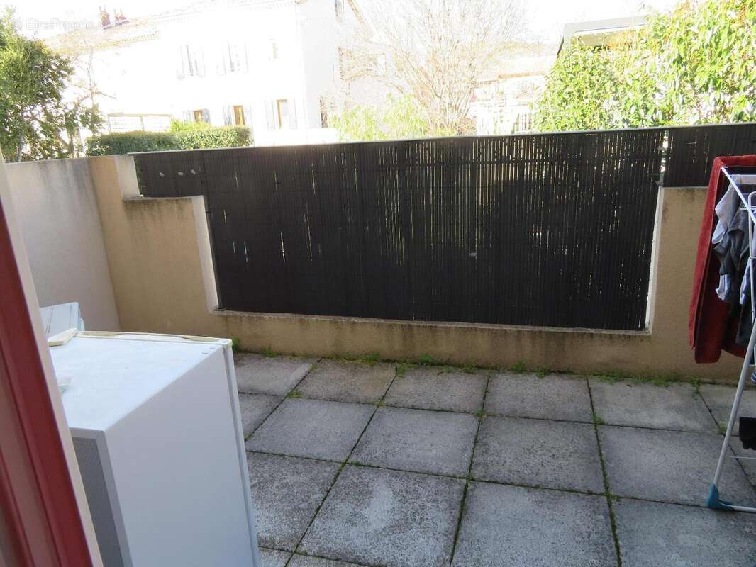   - Appartement à DRAGUIGNAN