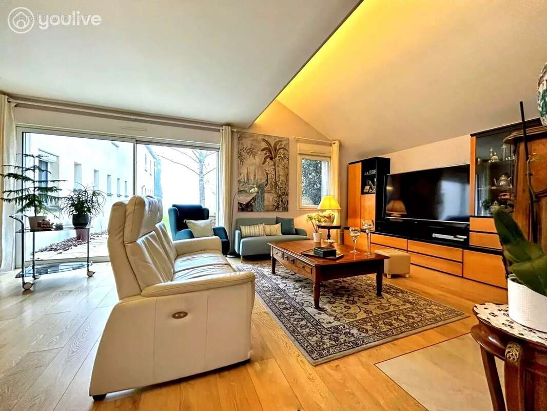 Maison à BRISSAC-QUINCE