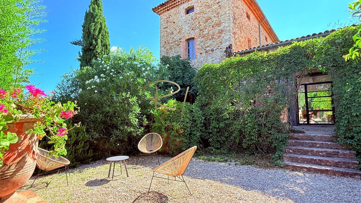 A VENDRE : Ancien Monastère au Cœur des Cévennes - photo 2