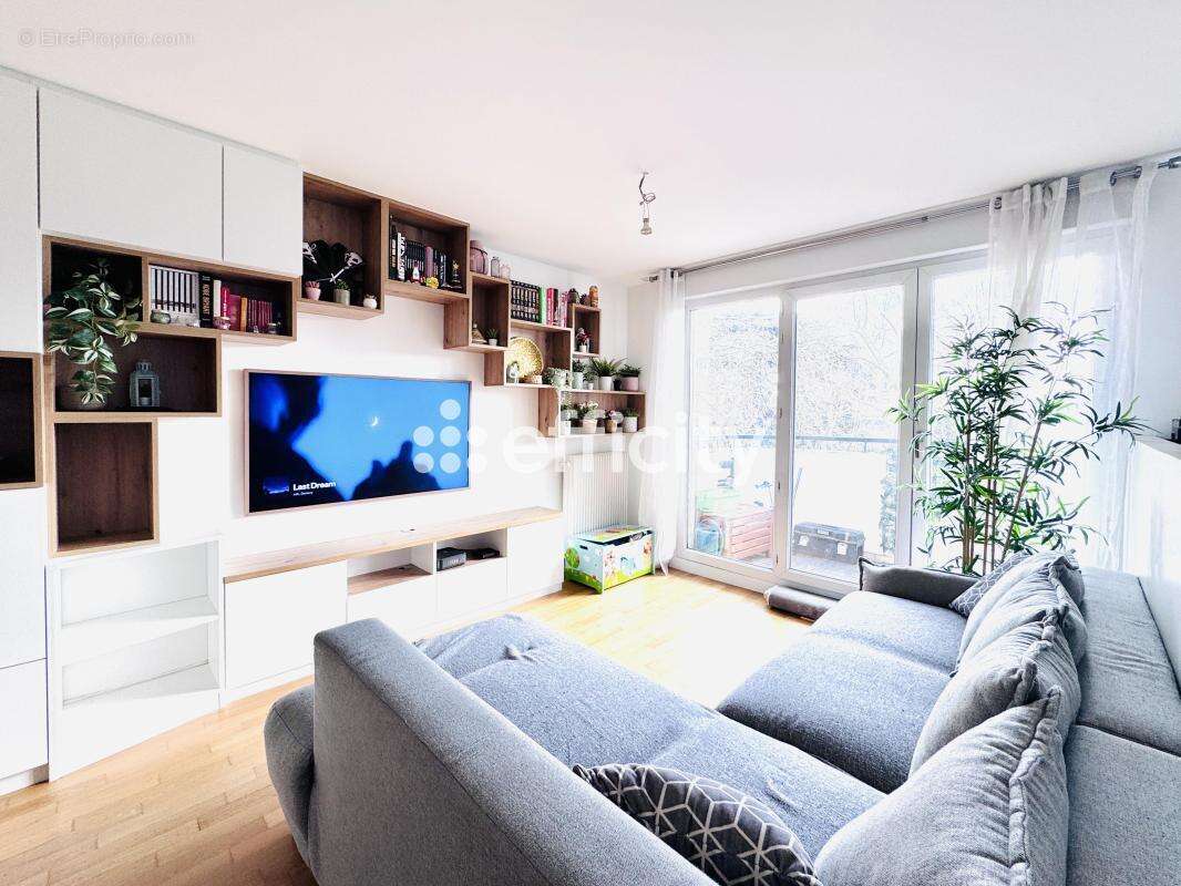 Appartement à CHATILLON