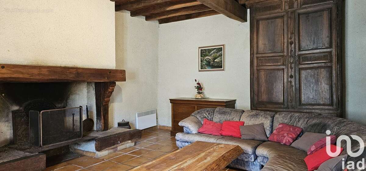 Maison 199 m² à Lortet  - photo 5