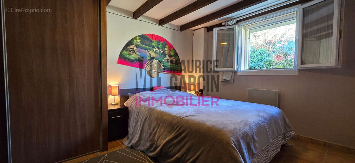 Maison à PERNES-LES-FONTAINES