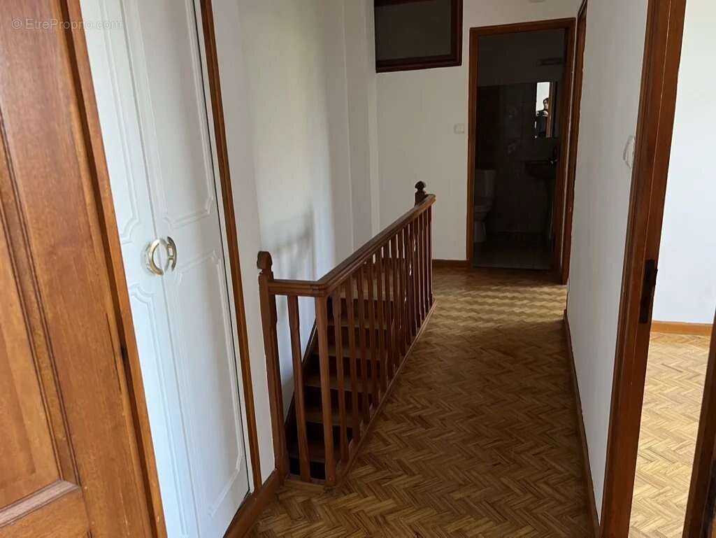 Appartement à LAVIT