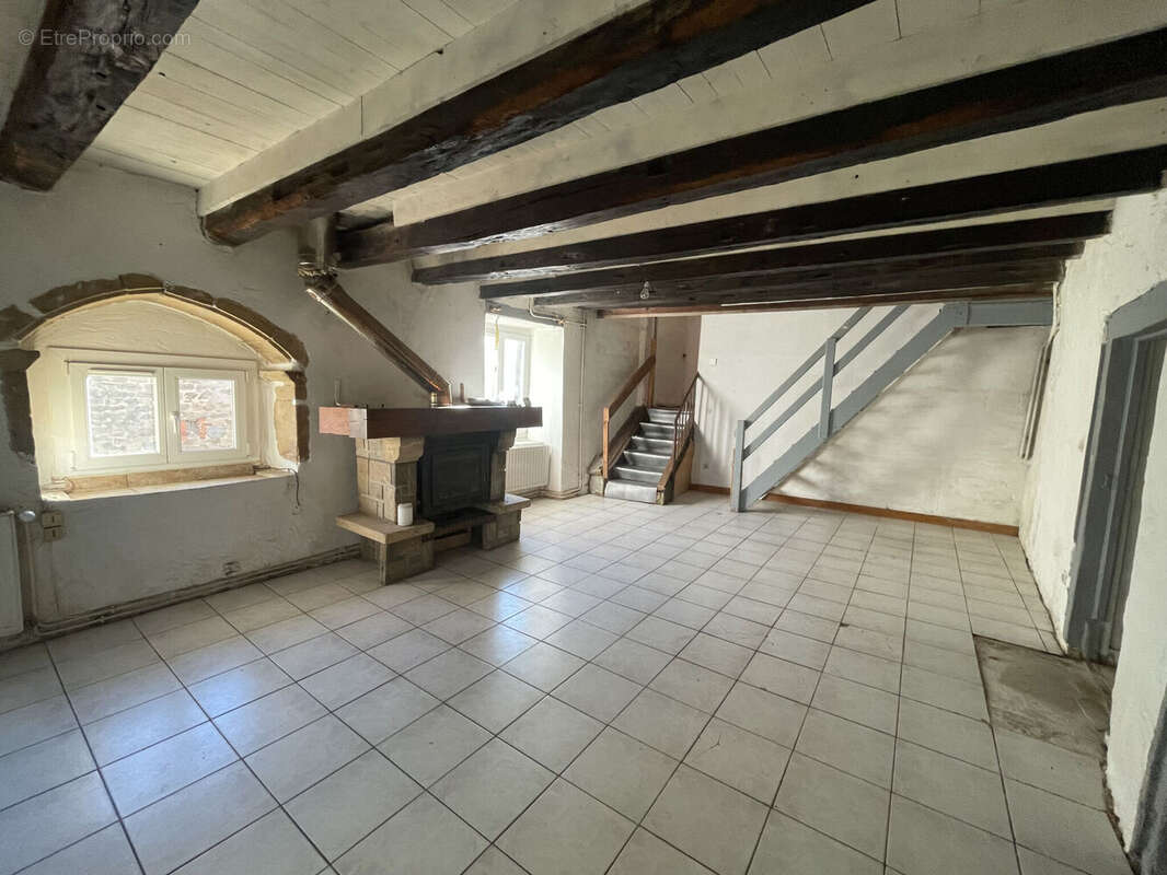 Photo 3 - Maison à AMPLEPUIS