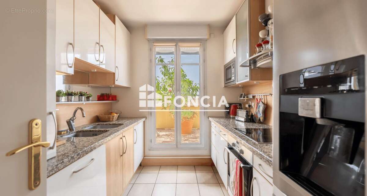 Appartement à SAINT-GRATIEN
