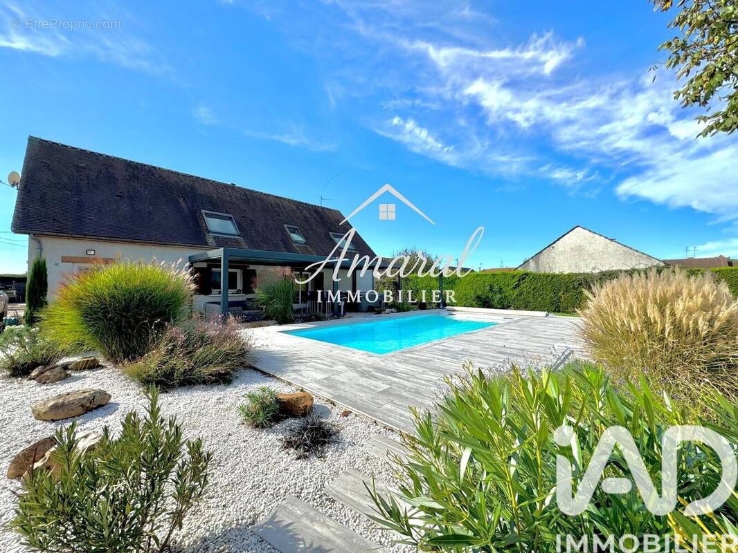 Photo 1 - Maison à SAINT-CLEMENT