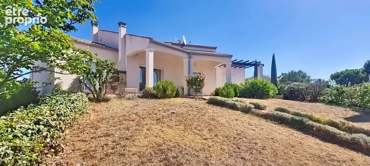 Jolie villa de plain-pied de 147m² avec garage et vue dégagée - photo 7