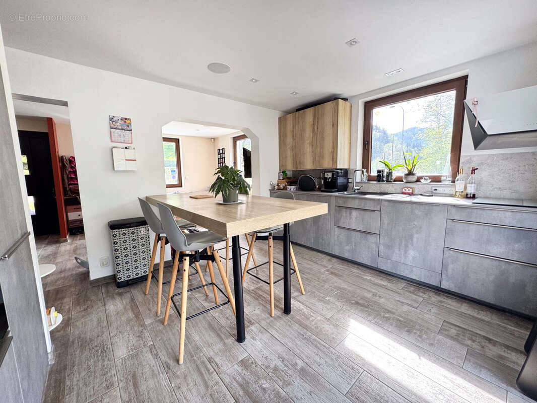 Maison à SAINT-JEOIRE