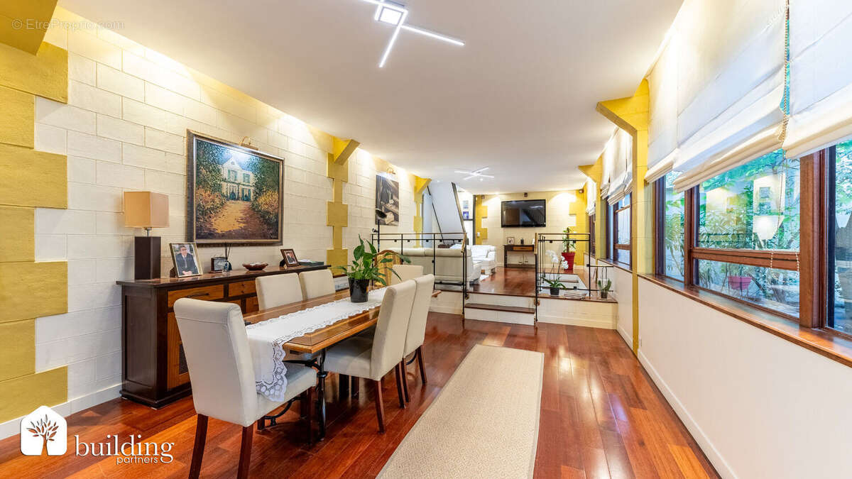 Maison à LEVALLOIS-PERRET