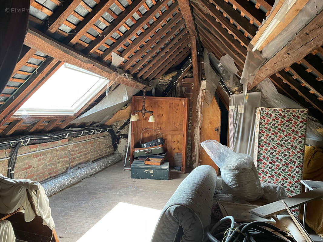 Maison à SAINTE-GENEVIEVE