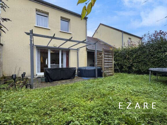 Maison à ARC-SUR-TILLE