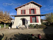 Maison à ROMANS-SUR-ISERE