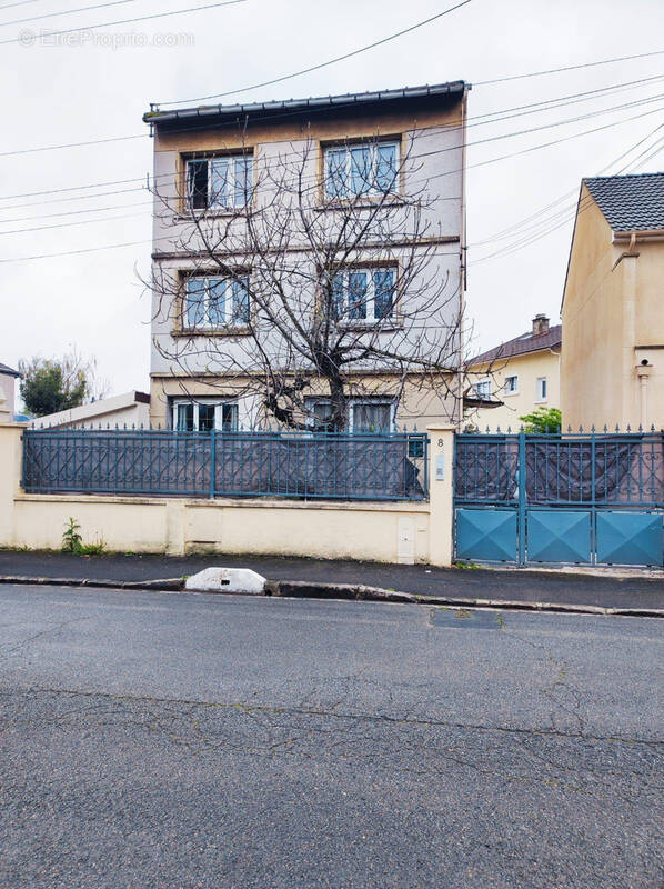 Maison à LE BLANC-MESNIL