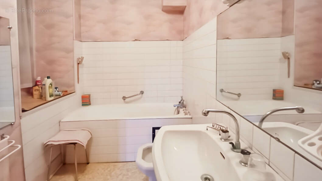 Maison à LA SOUTERRAINE