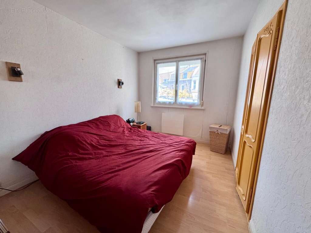 Appartement à LA MADELEINE