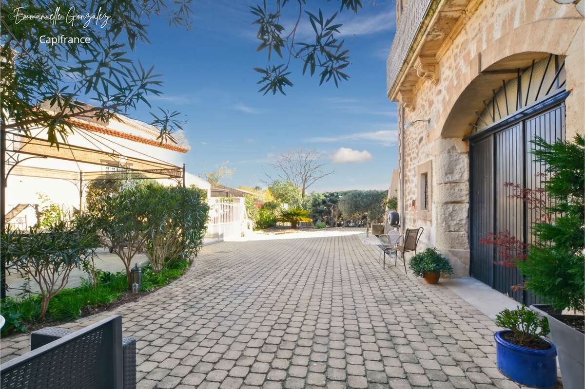 Maison bourgeoise de caractère avec duplex indépendant ASPIRAN (34) - photo 3