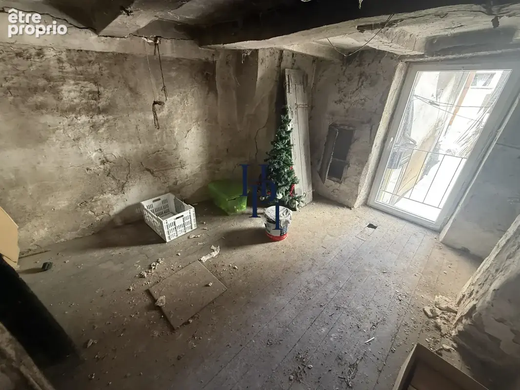 Vente maison de ville avec local à rénover Saint-Affrique - photo 6