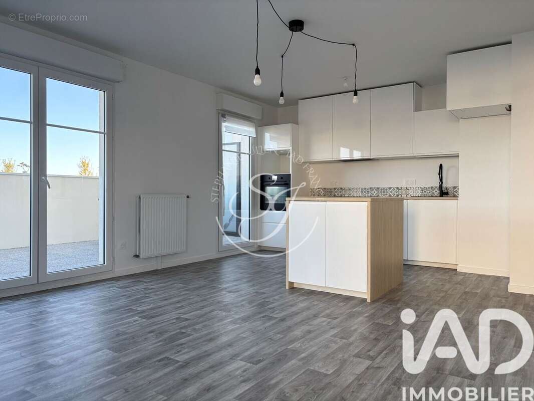 Photo 2 - Appartement à TIGERY