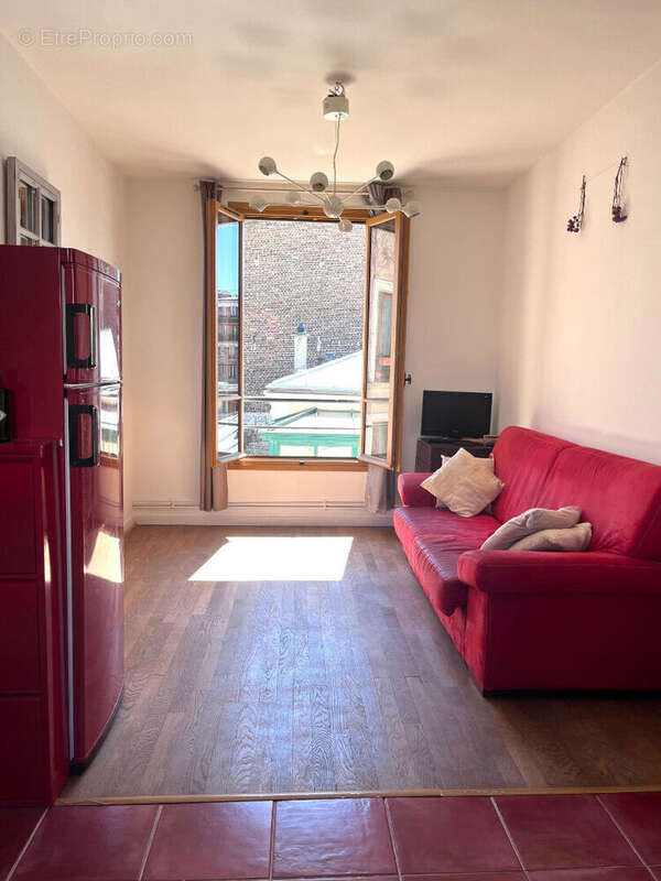 Appartement à PARIS-20E