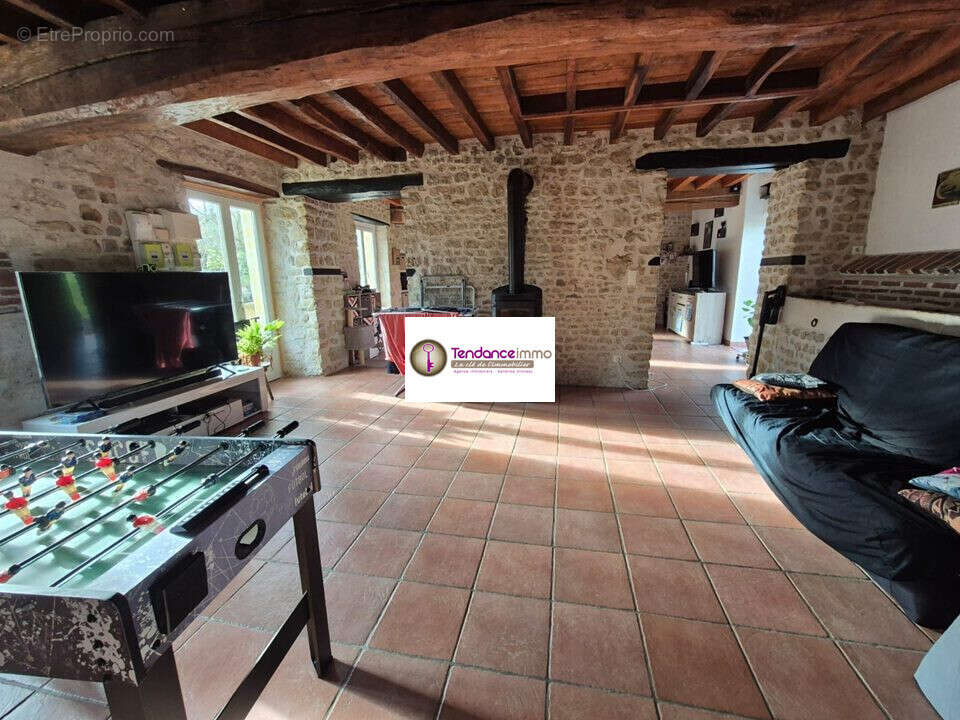 salon - Maison à MORTAGNE-AU-PERCHE