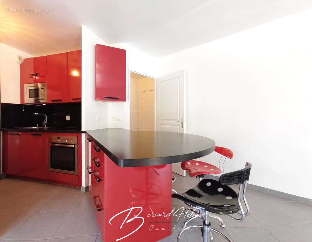 Appartement à MARSEILLE-9E