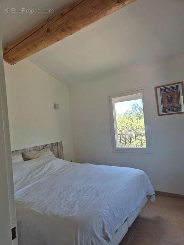 Maison à GORDES