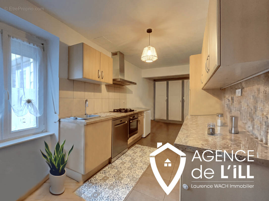 Maison à MAISONSGOUTTE