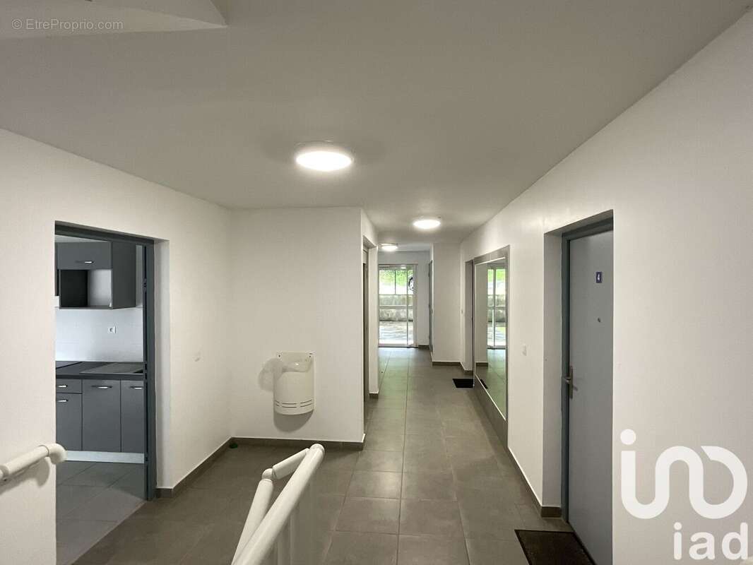 Photo 6 - Appartement à LE LAMENTIN