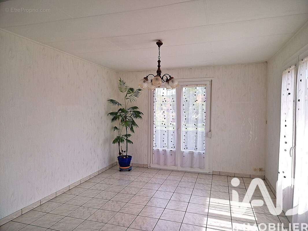 Maison 94 m² à Emagny  - photo 8