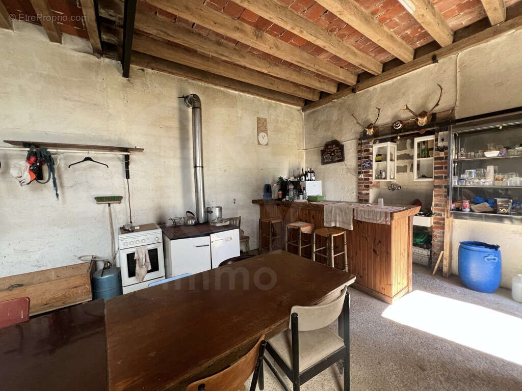 Maison à LAVAU
