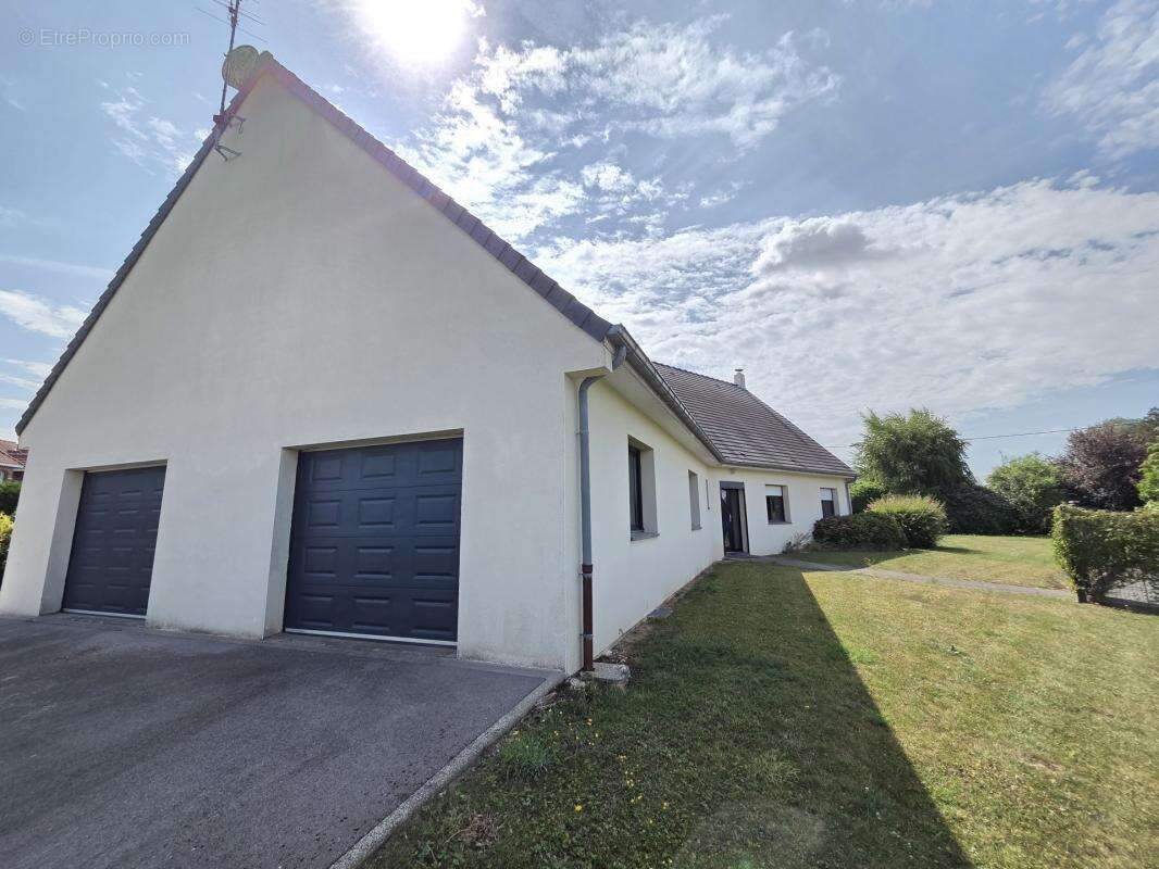 Pavillon contemporain recent offrant 220m² hab sur 2000m² - photo 15