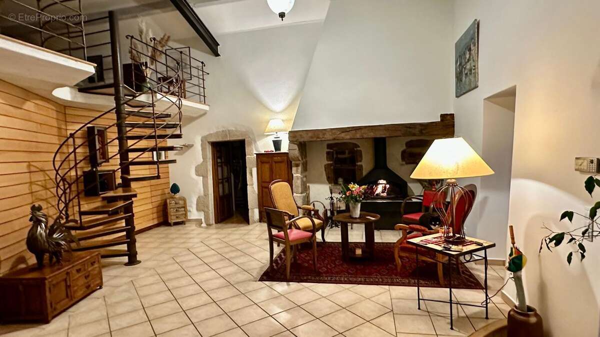 Maison à ROSIERES