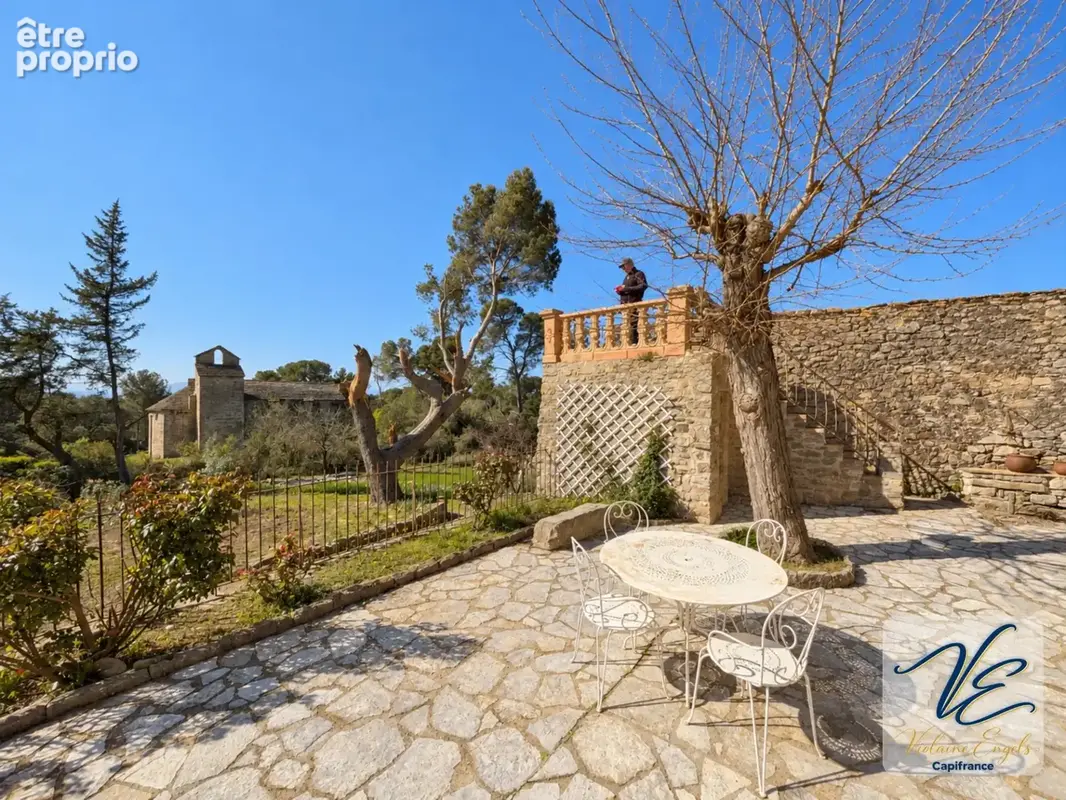 Domaine de caractère – 46 ha, mas en pierre, vignoble bio AOC, gîtes et piscine – Minervois - photo 12
