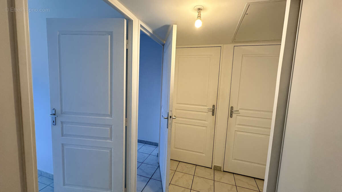 Appartement à HYERES