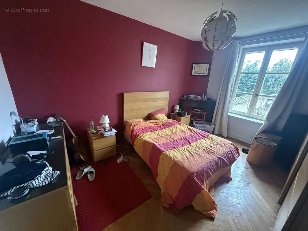 Maison à VILLEFRANCHE-SUR-SAONE