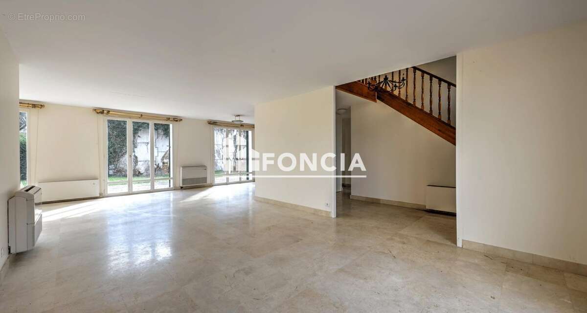 Maison à VERNOUILLET