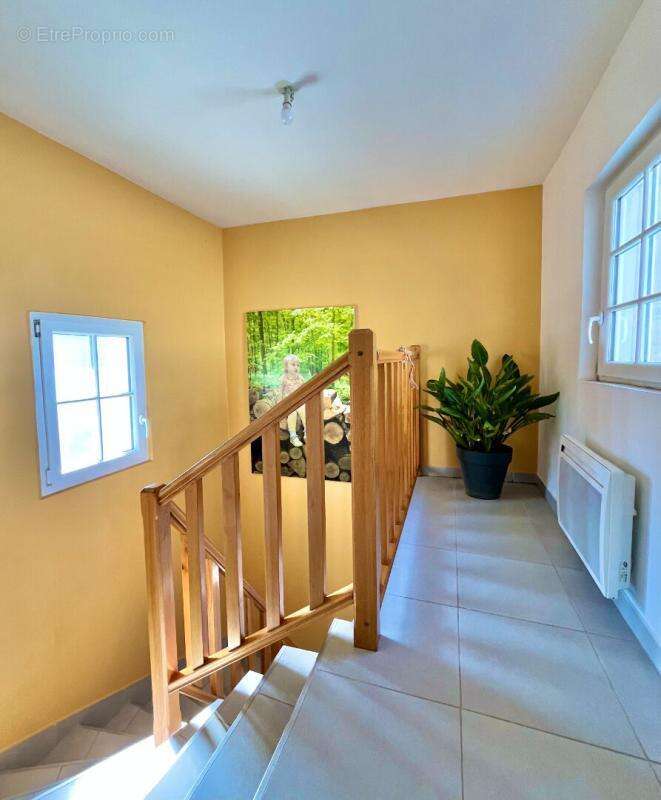 Maison à Ressons-sur-Matz : 5 pièce(s) 95 m2 - photo 12
