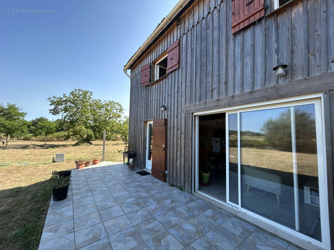 Propriété 2 maisons - dépendances - étang - idéale projet gîte ou professionnel - photo 11