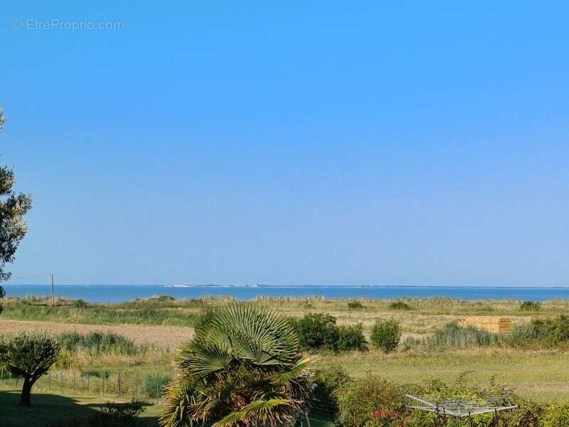 Maison à PORT-DES-BARQUES
